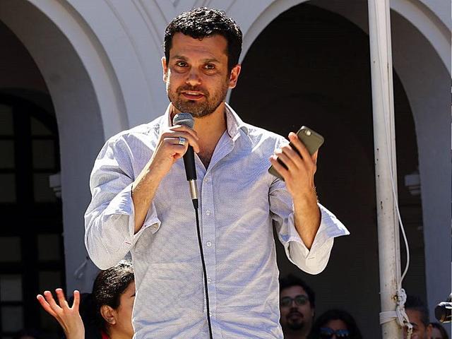Jaime Bassa: “En Chile hay una destitución en curso de lo neoliberal” |  Tinta Limón Ediciones